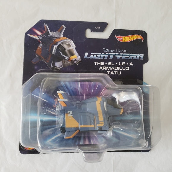 ⭐ NIB Disney Pixar Lightyear Hotwheels The EL LE A Armadillo Tatu - Picture 1 of 7